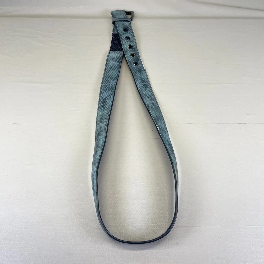 Cuater Travis Mathew Golf Belt Blue Flora Tropical Palm Tree Print Size 38-42